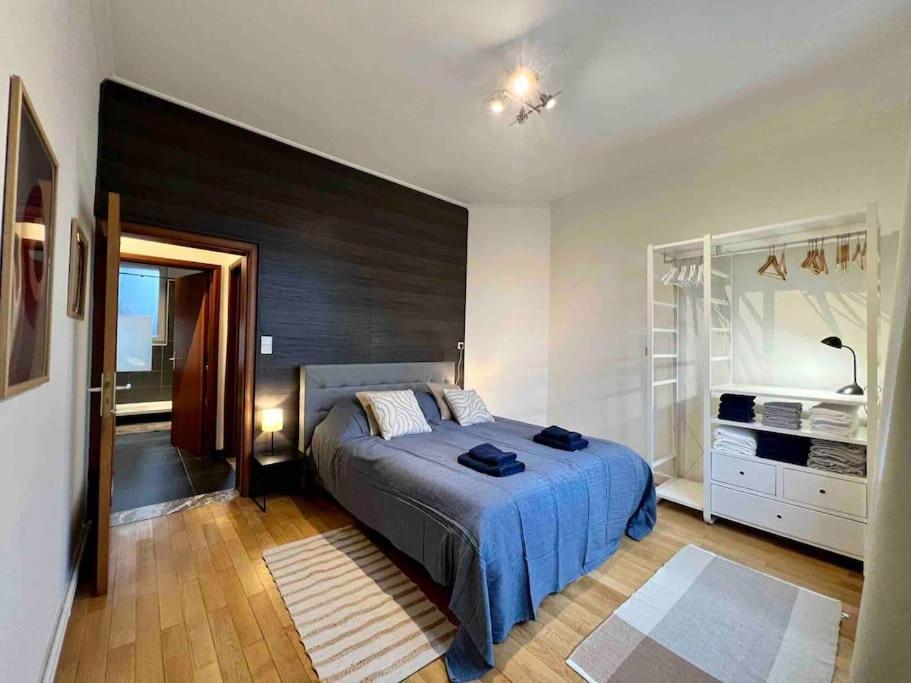 Bellevue - Grand Appartement Pour 5 Sur Les Quais De La Meuse Lieja Exterior foto